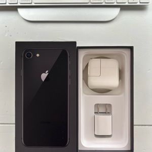 iPhone Box with 2 USB Power Adapters